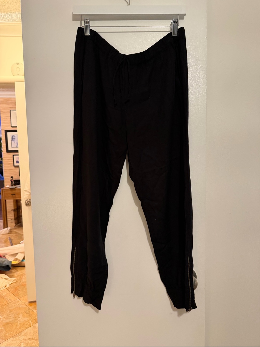 Splendid Black Men's Drawstring Joggers with Ankle Zips